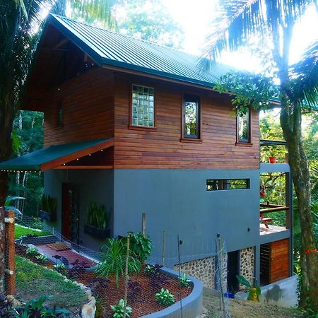 Riverhill Hideaway Monkey Fall 外观 照片