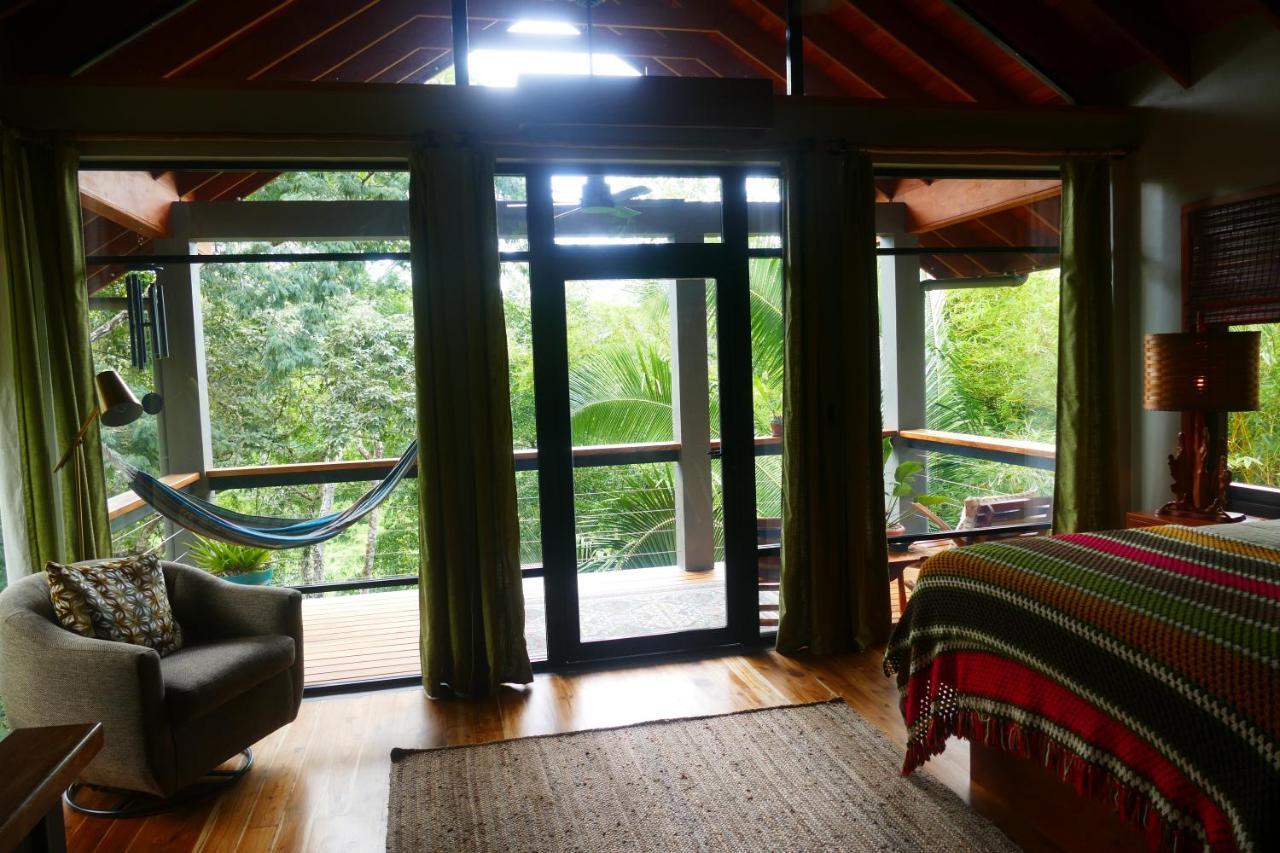 Riverhill Hideaway Monkey Fall 外观 照片